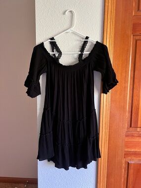 Forever 21 Black Sheer Off Shoulder Tiered Mini Dress Lace Trim Beach Ruffle
